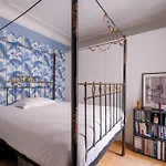 Veeve - Gloriously Geometric