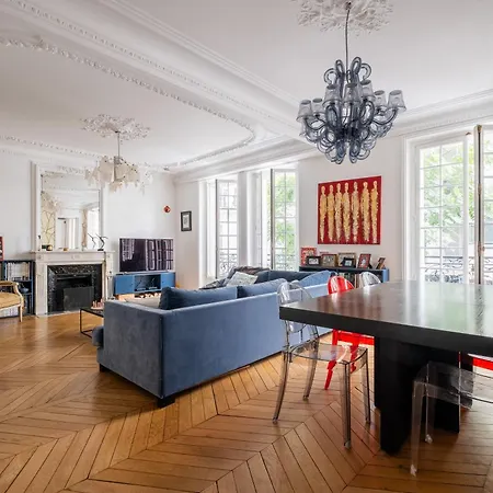 Veeve - Gloriously Geometric Apartment *